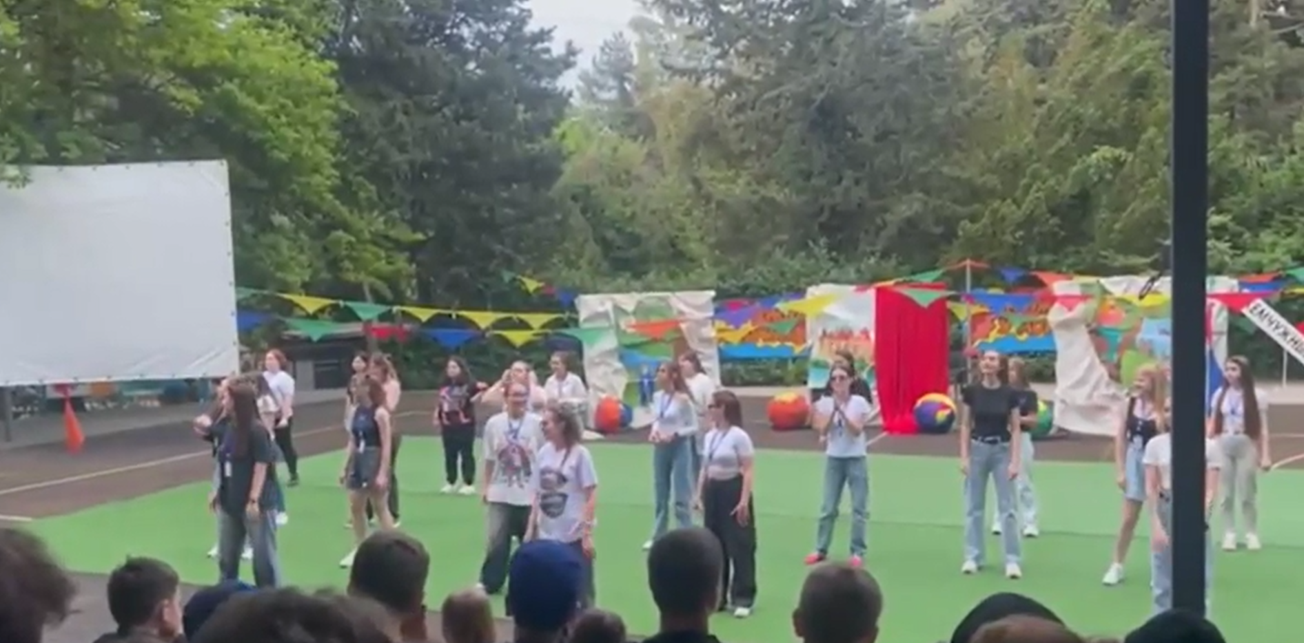 Отдых школьников Старобешевского м.о. в крыму.